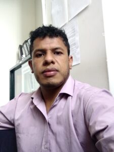 Tnlg. Oliver Veliz T. - Representante de Ecuacontable